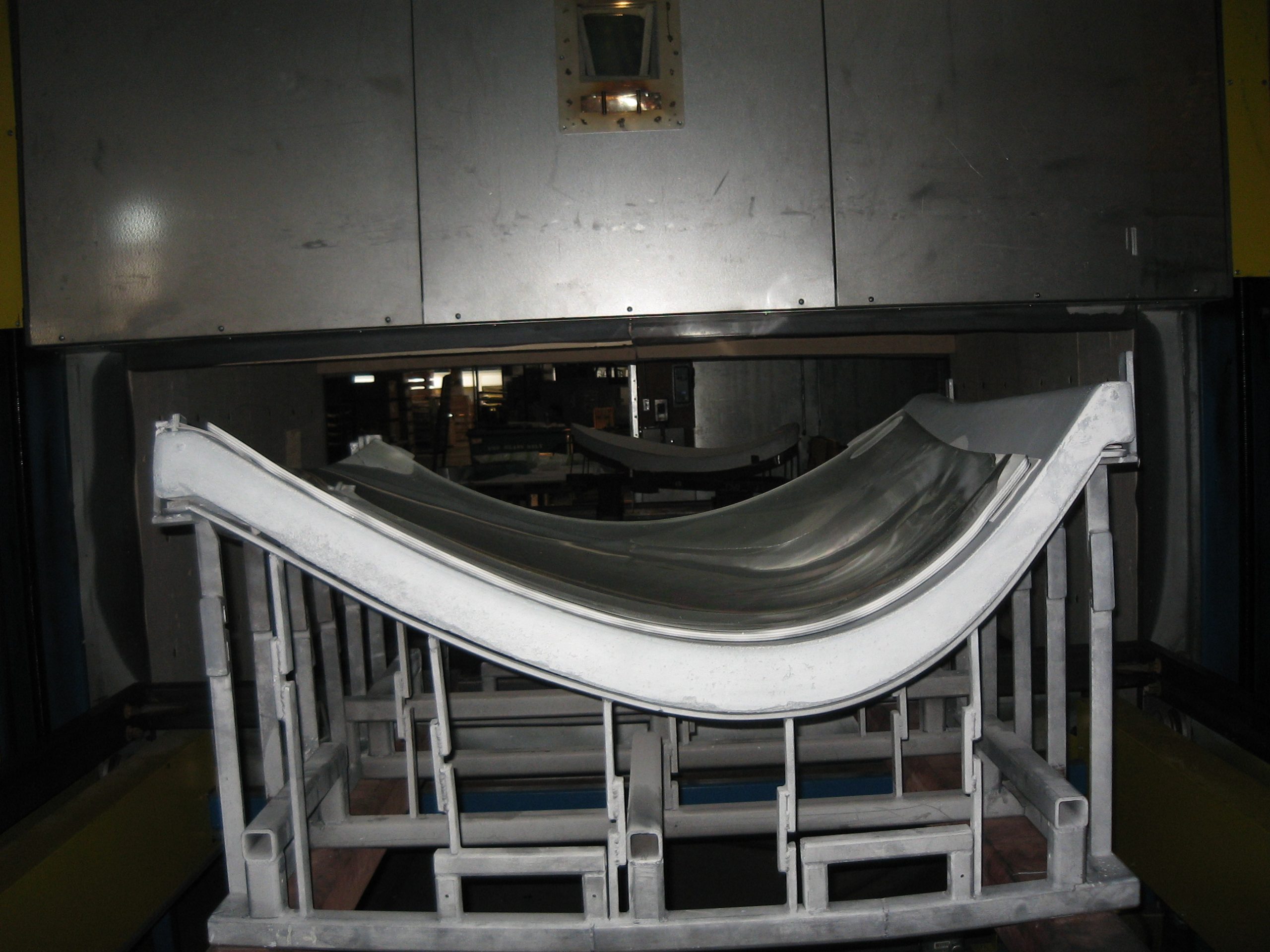 Aerospace Glass Bending Furnace - Image 2
